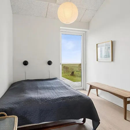 Cozy Low-energy With Sea Views Hébergement de vacances *